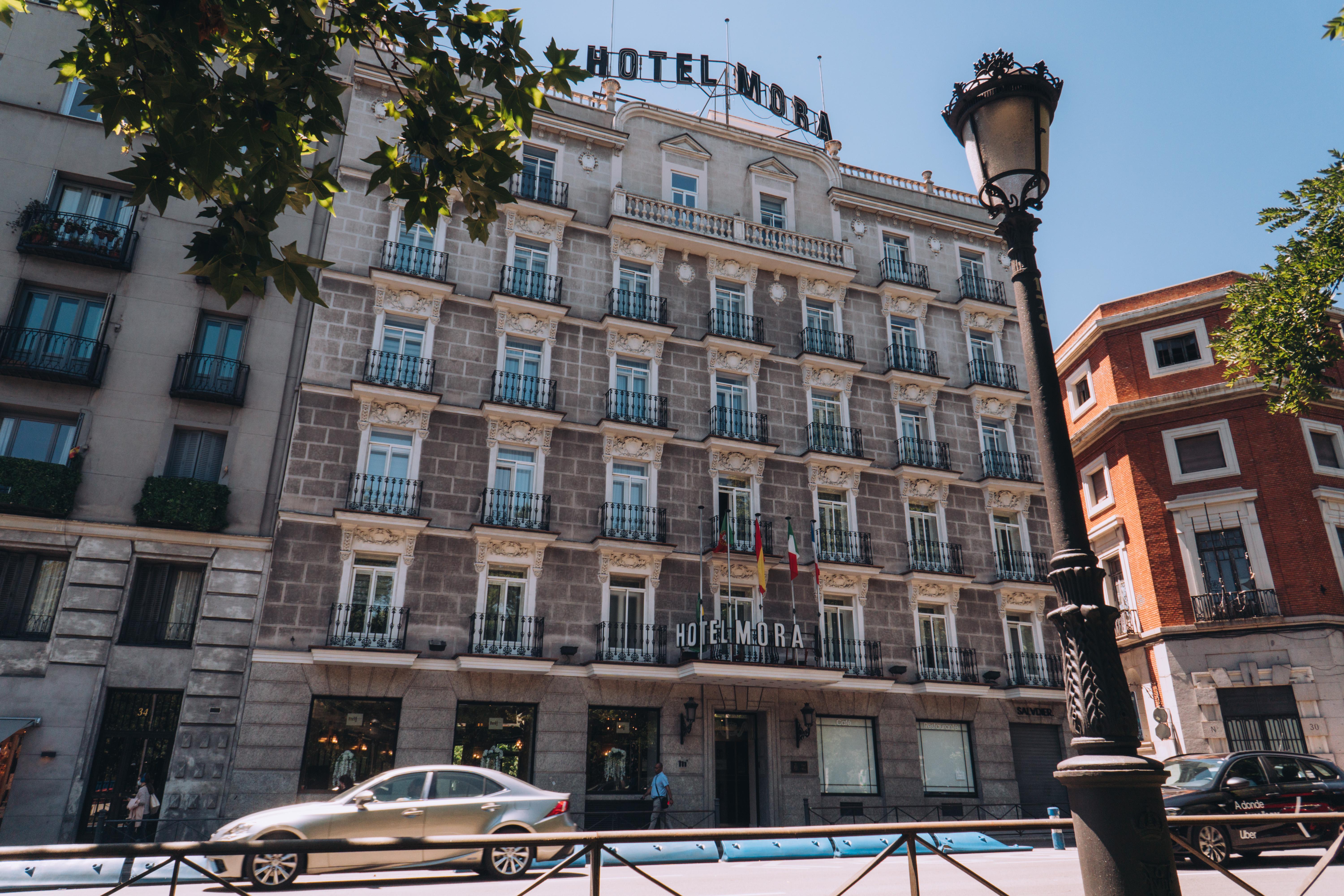Hotel Mora By Mij Madrid Exteriör bild